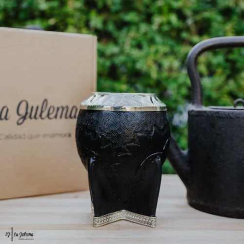 Mate de calabaza torpedo repujado