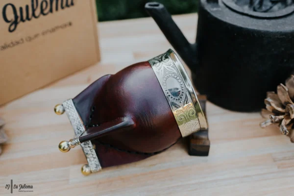 Mate de calabaza imperial liso borgoña